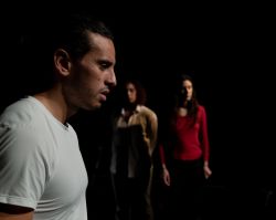 Evènement ANDROMAK le 27/11/2025 à 20:00 - Lieu :  Théâtre Le Sémaphore 13110 Port De Bouc