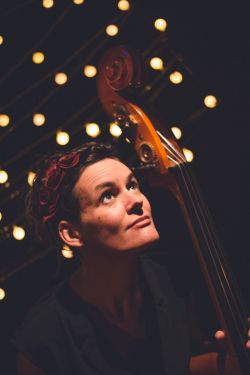 Evènement CONTREBRASSENS le 13/02/2026 à 20:30 - Lieu :  Centre culturel Jean Vilar 78160 Marly-le-roi