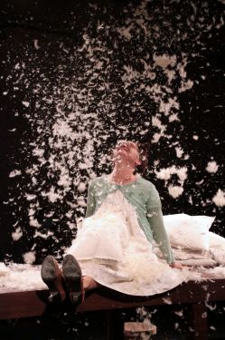 Evènement Blanche le 12/12/2025 à 20:00 - Lieu :  Centre culturel La Caravelle 33380 Marcheprime