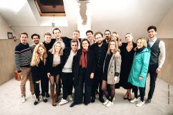 Annonce 2025- 2026 : Cours de theatre  pour tous- Avenue du spectacle - 75010 Paris - Cours - Théâtre - 