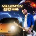 Valentin se rêve star des années « 80 » avec son nouveau clip
